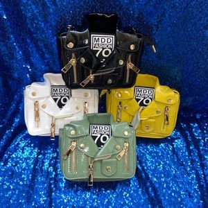 Mrs.Jackson 💫 (White)